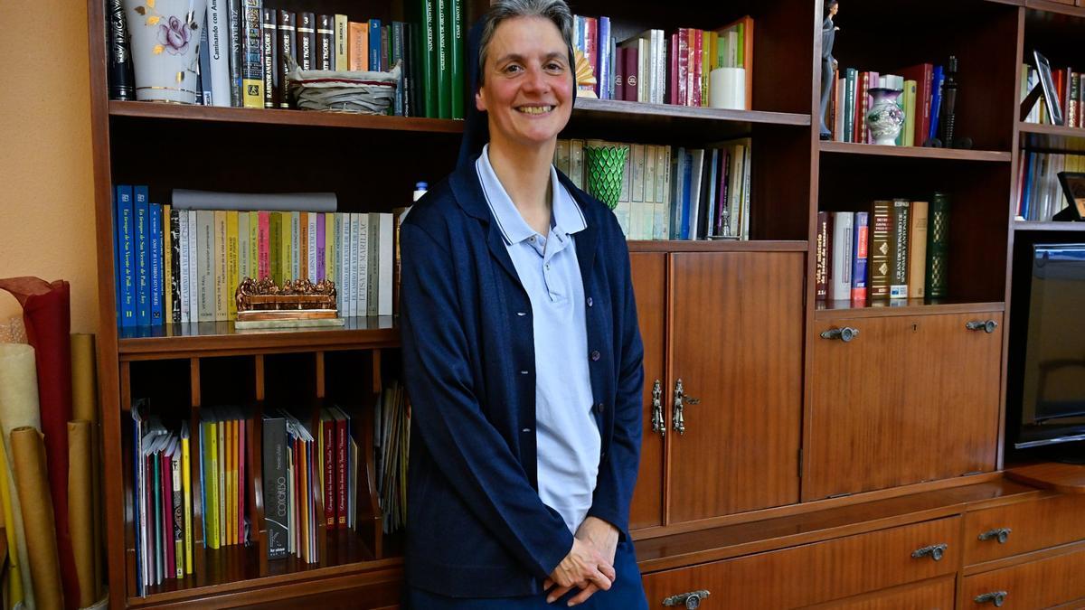 Sor Alize en el colegio de Begoña, donde combina su vida religiosa con la enseñanza.