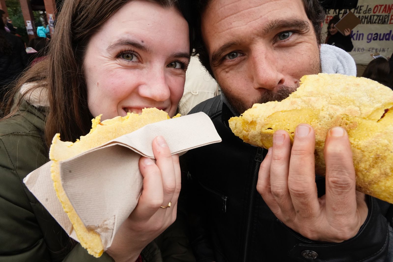 En imágenes: colas para acceder a una Durangoko Azoka a reventar