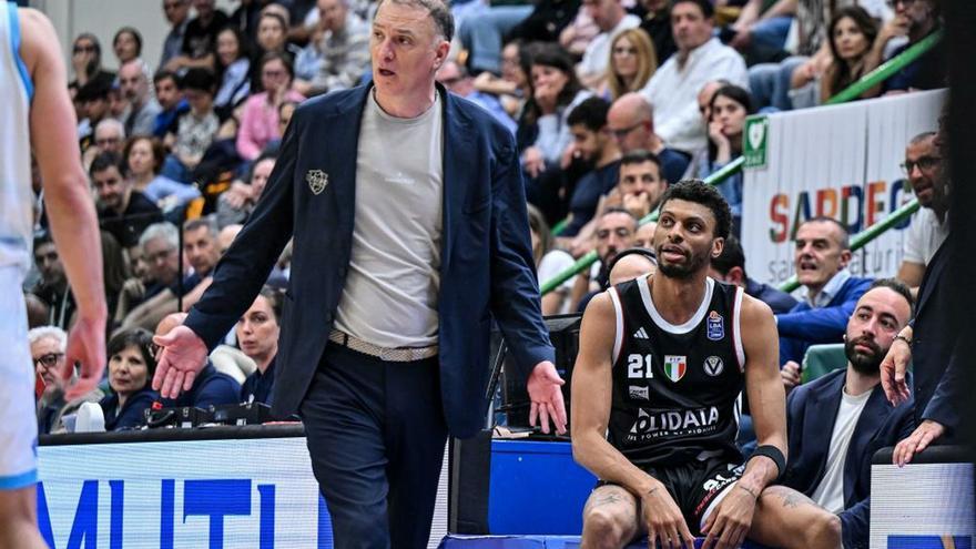 Un año horrible para los técnicos del Surne Bilbao la temporada del descenso