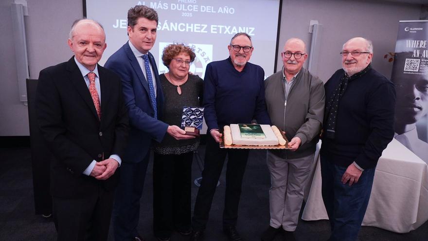 Moskotarrak, Ilunion Hotels y Pastelerías Don Manuel entregan el premio El más dulce del año a Jesús Sánchez Etxaniz