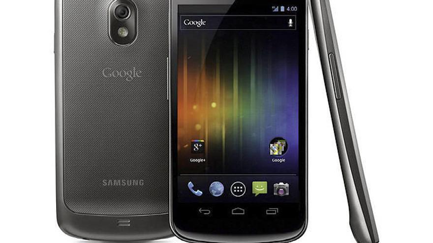 El Galaxy Nexus que Samsung Electronics Co. y Google Inc. revelaron a la prensa en Hong Kong (China).