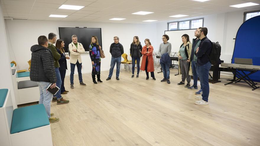El CP Vázquez de Mella – Bayonne estrena una nueva aula Ikasnova