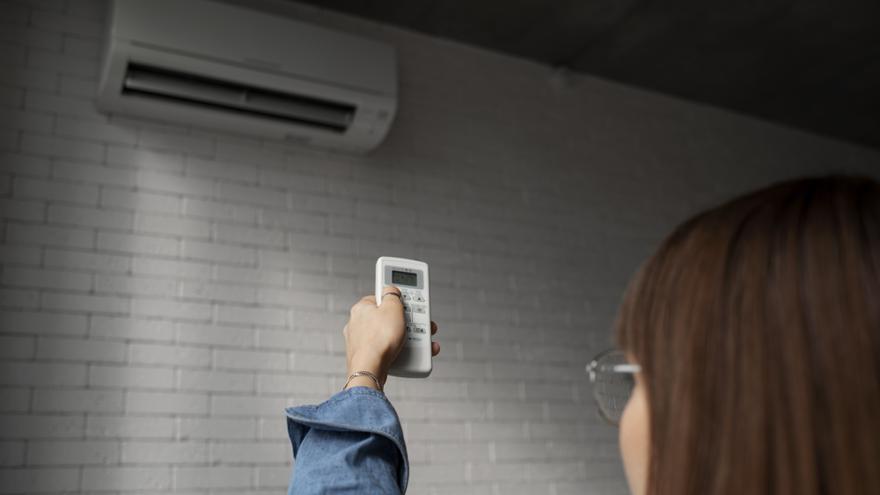 La factura de la luz, a expensas de los efectos de la ola de calor y las renovables