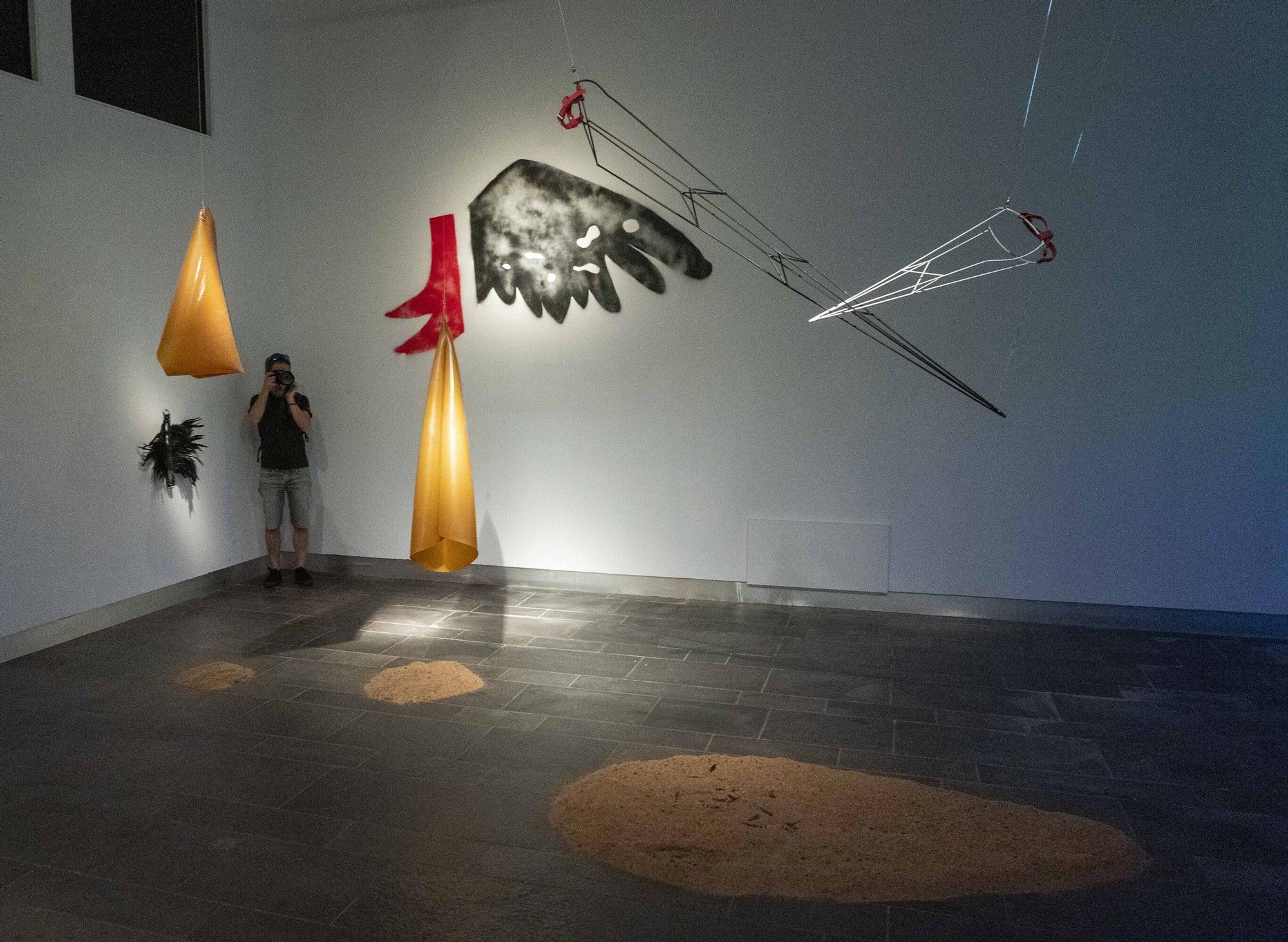 En imágenes: Exposición Zu hemen zaude en la sala Amárica