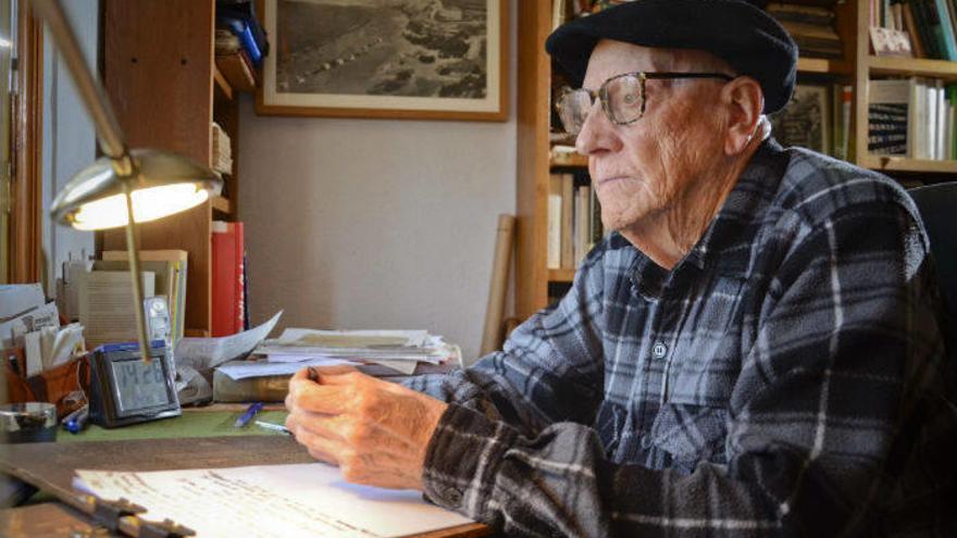 El mundo de la cultura recordará a Ramiro Pinilla en sus ‘verdes valles y colinas rojas’