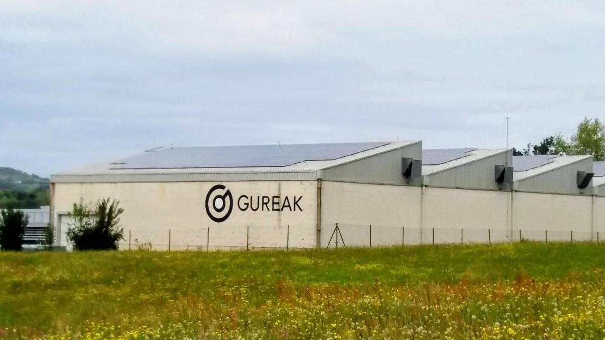 Gureak ha apostado por las energías renovables, la eficiencia energética, el autoconsumo, la descarbonización y la movilidad eléctrica.