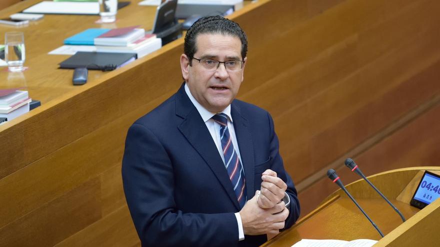 El exedil de València Jorge Bellver, ingresado tras sufrir un ictus horas después de dimitir por su imputación en el 'caso Azud'
