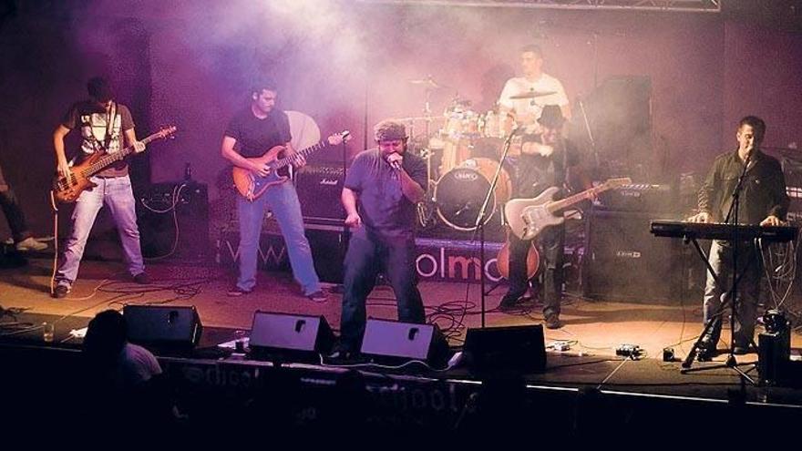 La Biscuit Box, dándolo todo en uno de sus conciertos.