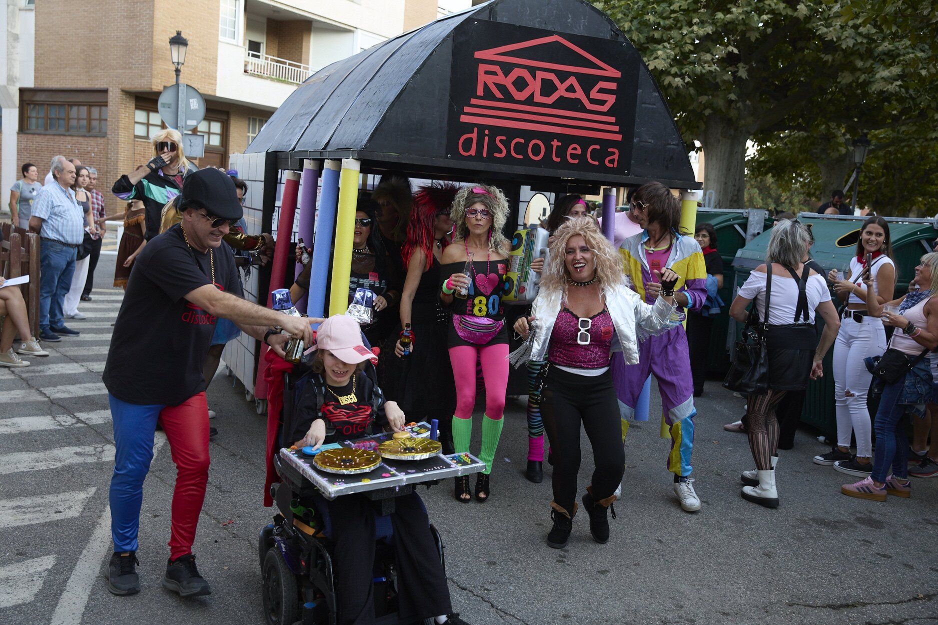 Fotos del día de disfraces en fiestas de Huarte