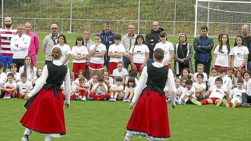 En la inauguración no faltaron los obsequios.
