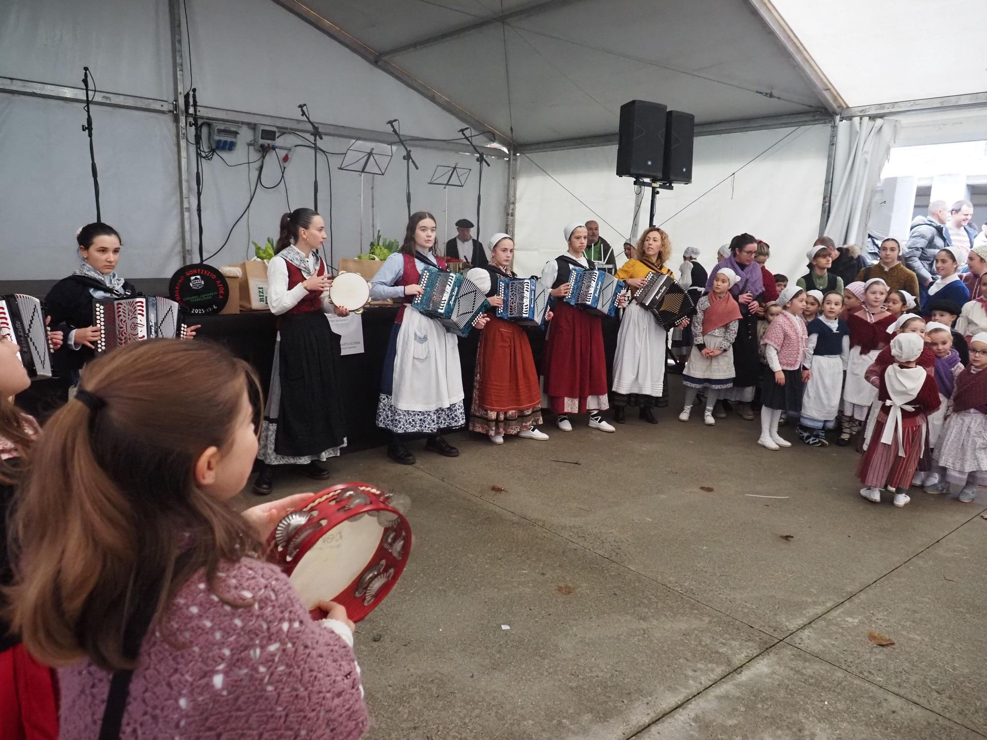 La Kontzezio Azoka de Mendaro, en imágenes