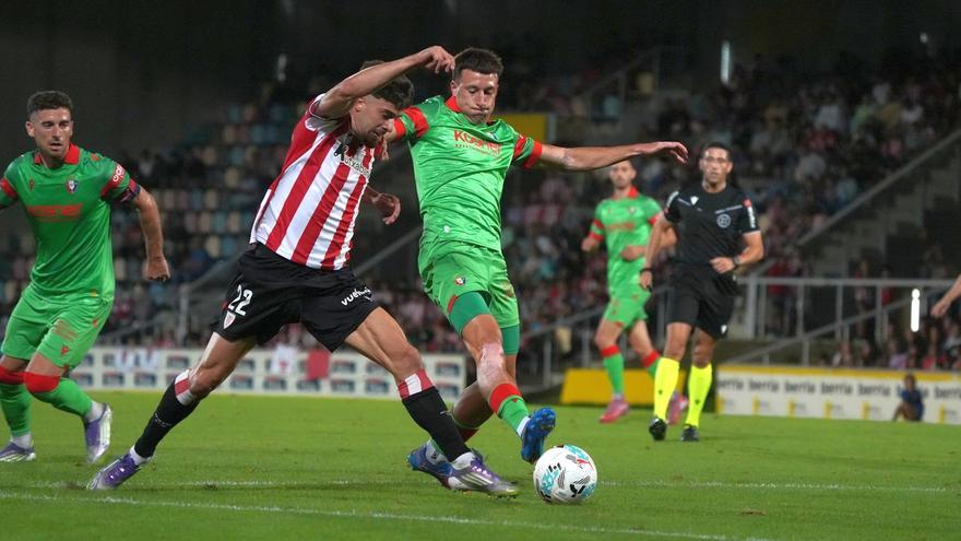 Nico Serrano, a la espera de poder mostrarse en el Athletic