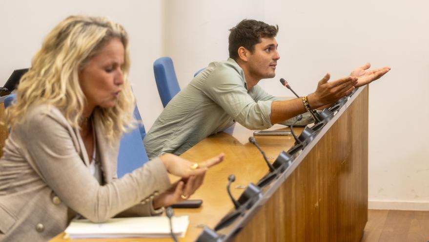 El Congreso retira tres meses la acreditación de prensa al agitador Vito Quiles
