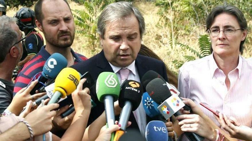 El portavoz del PSOE en el Ayuntamiento de Madrid, Antonio Miguel Carmona, hace declaraciones esta mañana.