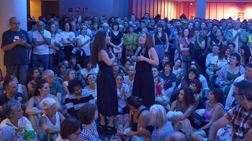 El dúo Fillas de Cassandra cerró el ciclo Escena