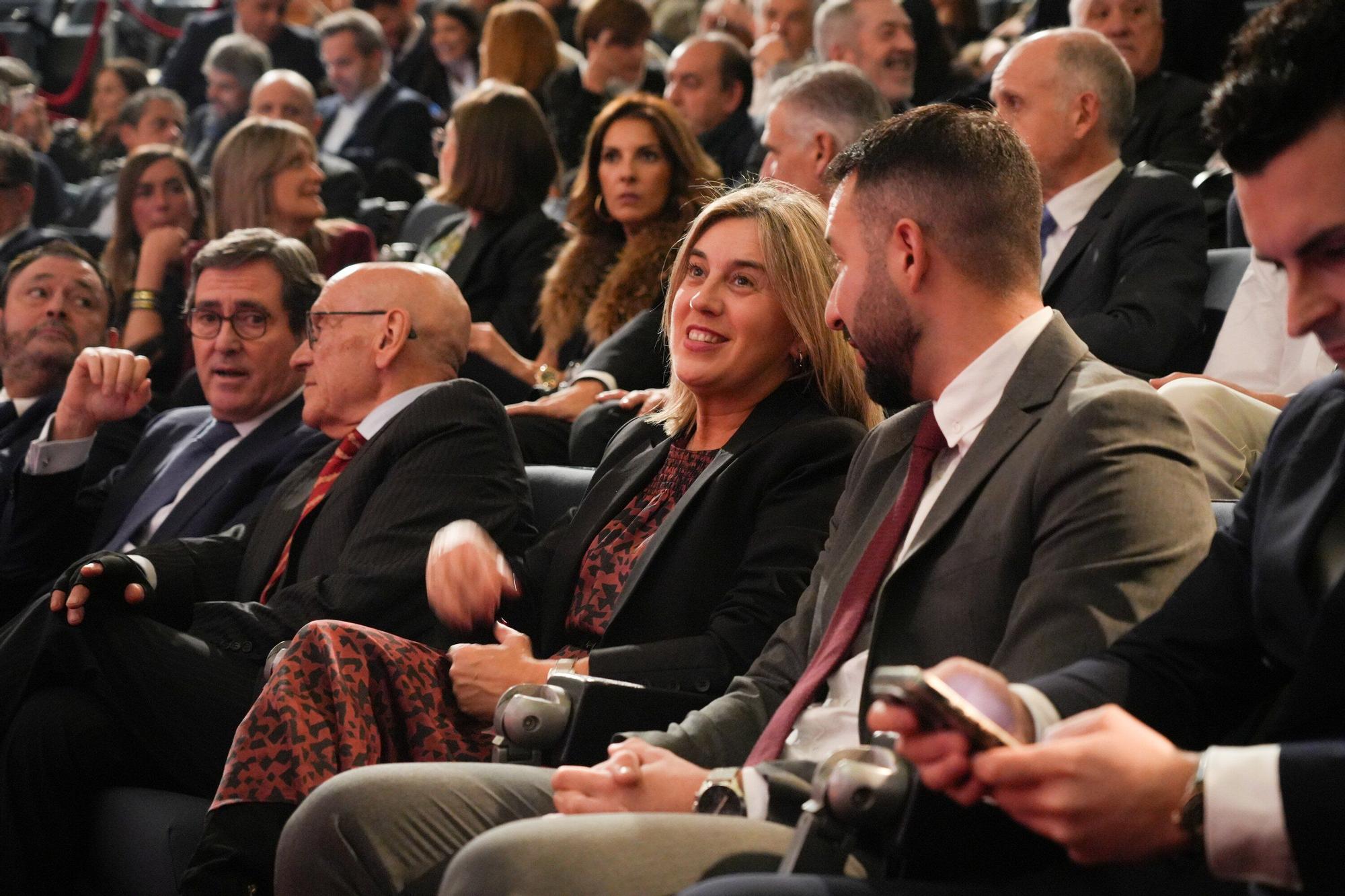En imágenes: Entrega de los premios Ajebask 2025