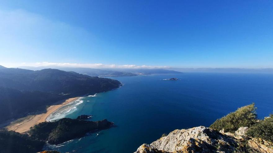 Una ruta con vistas 360 grados en la costa de Bizkaia