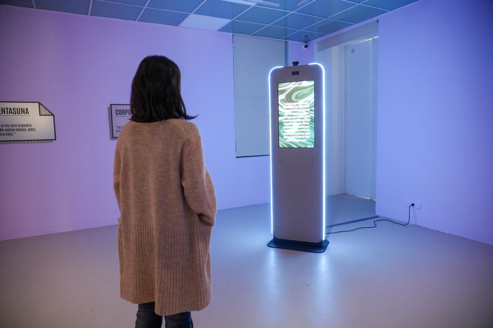 En imágenes: ‘¿Puede la Inteligencia Artificial ser feminista?’ toma Montehermoso