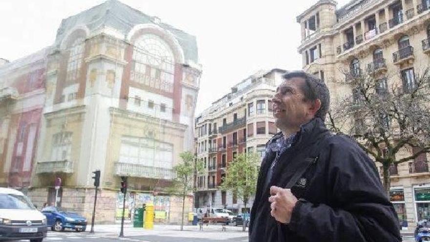 Bisnieto del autor y “mero espectador”  de la polémica del centenario palacio