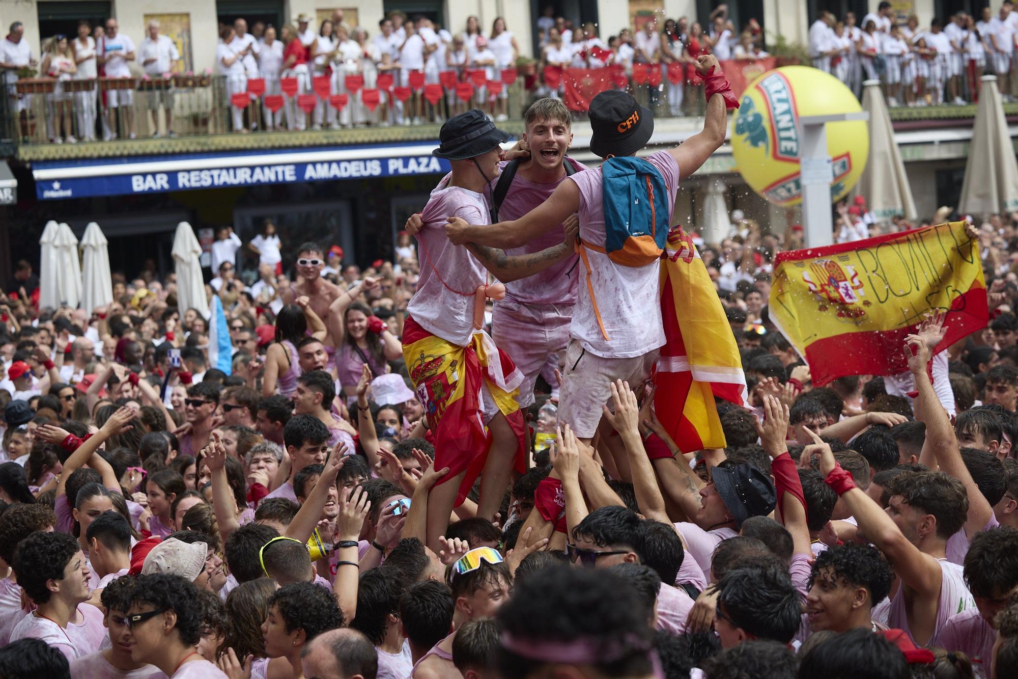 Fotos del cohete de las fiestas de Tudela 2025