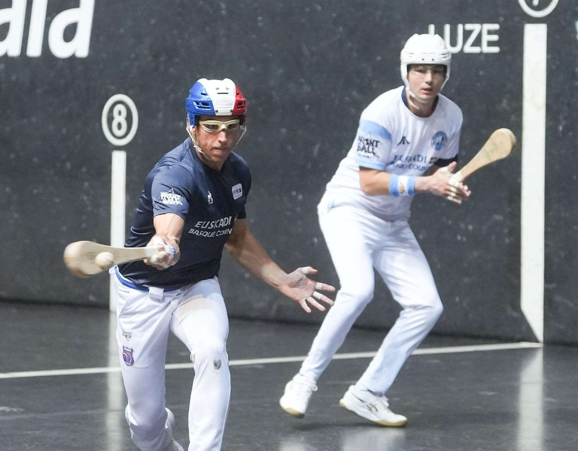 Necol y Brefel sufren en el segundo joko para derrotar a Maldonado-Firpo (Argentina) en la semifinal de pala corta de la Liga de Naciones