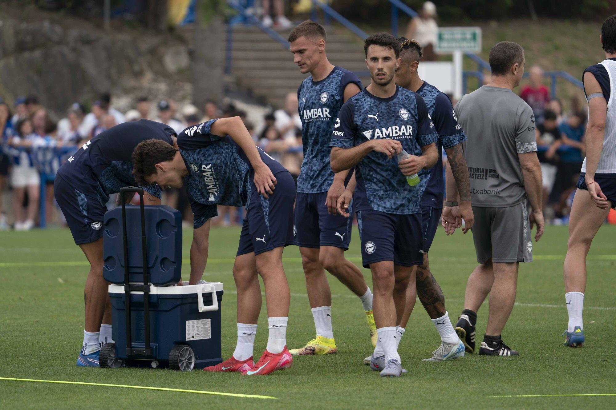 En imágenes: Una afición entregada al Alavés