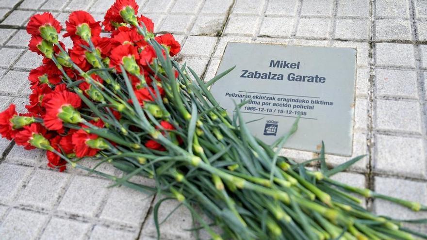 ELA participa en el homenaje a Mikel Zabalza cuando se cumplen 40 años de su muerte