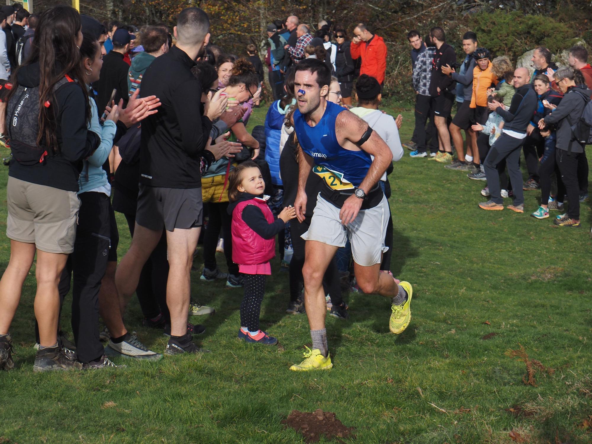 La llegada de los corredores a Karakate, en imágenes