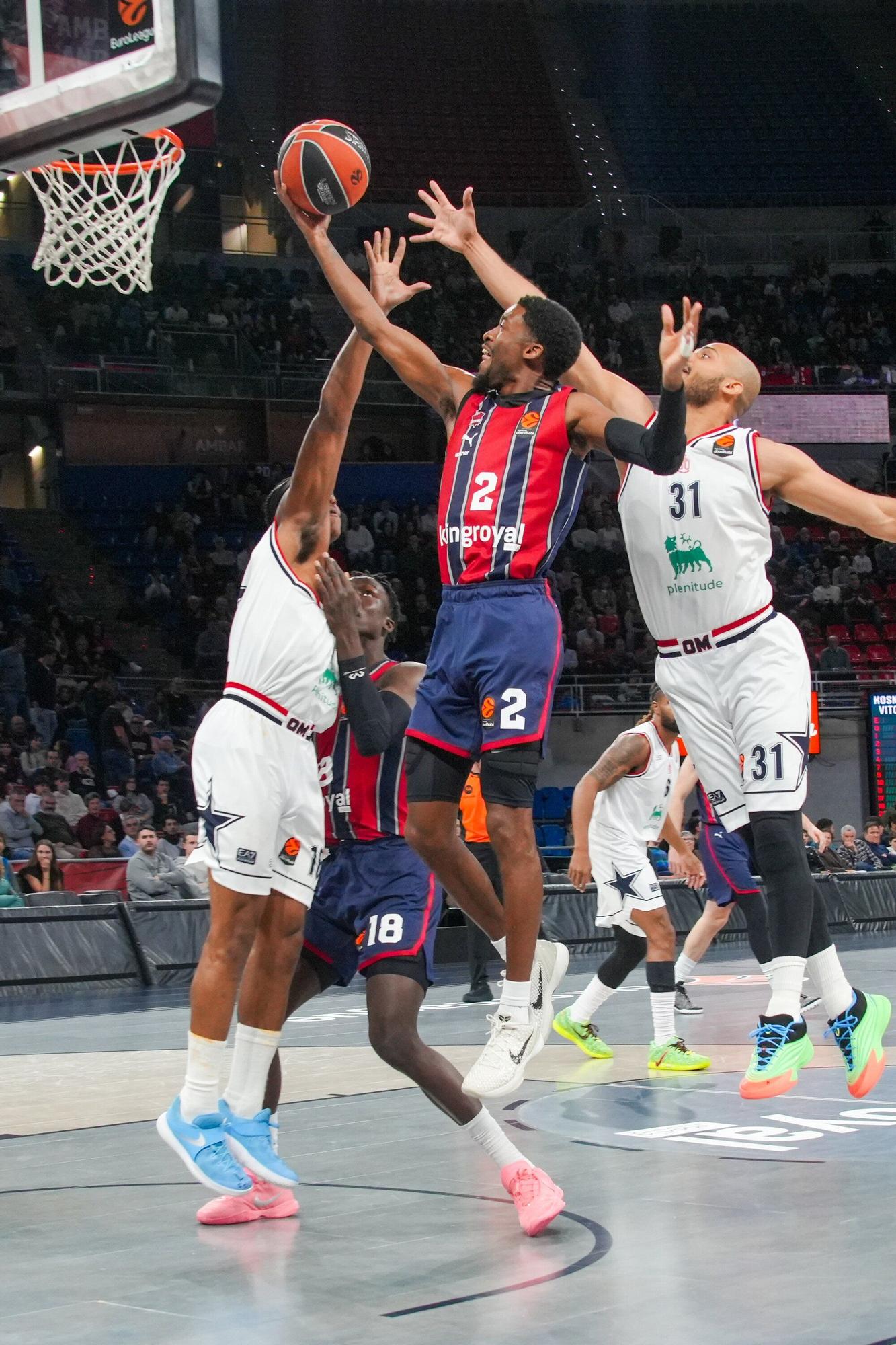 En imágenes: Baskonia se impone a Armani Milan con solvencia