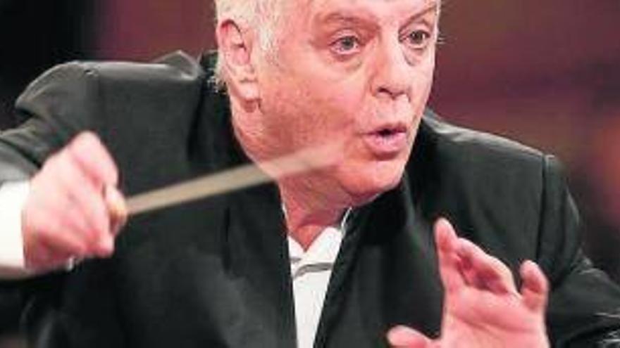Barenboim cumple 50 años en la Orquesta Filarmónica de Berlín