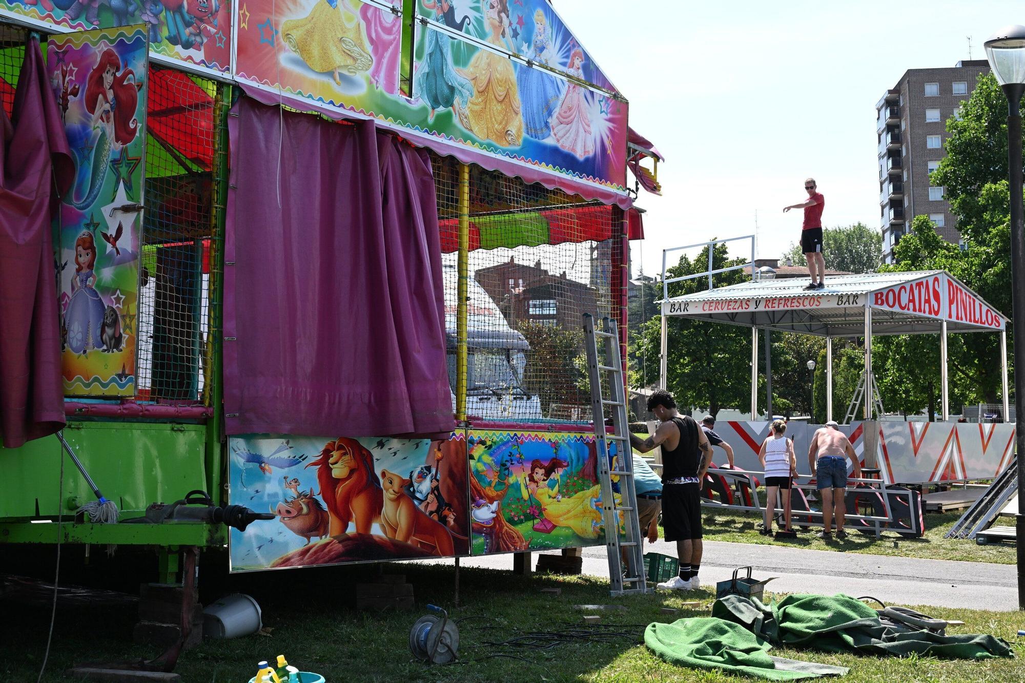 En imágenes: Comienza el montaje de las barracas de Aste Nagusia