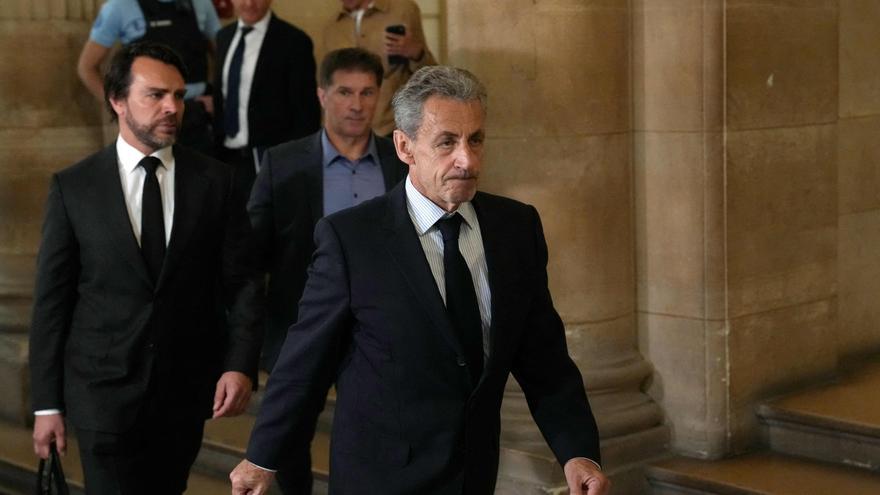La defensa de Sarkozy denuncia que su acusación se basa en imaginaciones, no en hechos