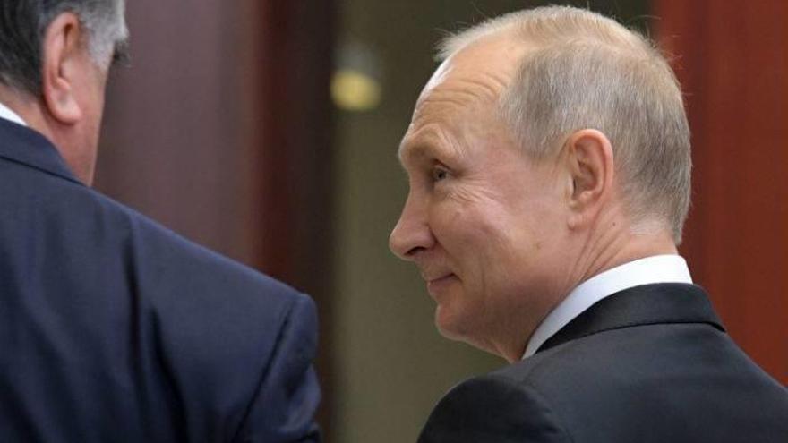 Putin pide perdón a sus deportistas