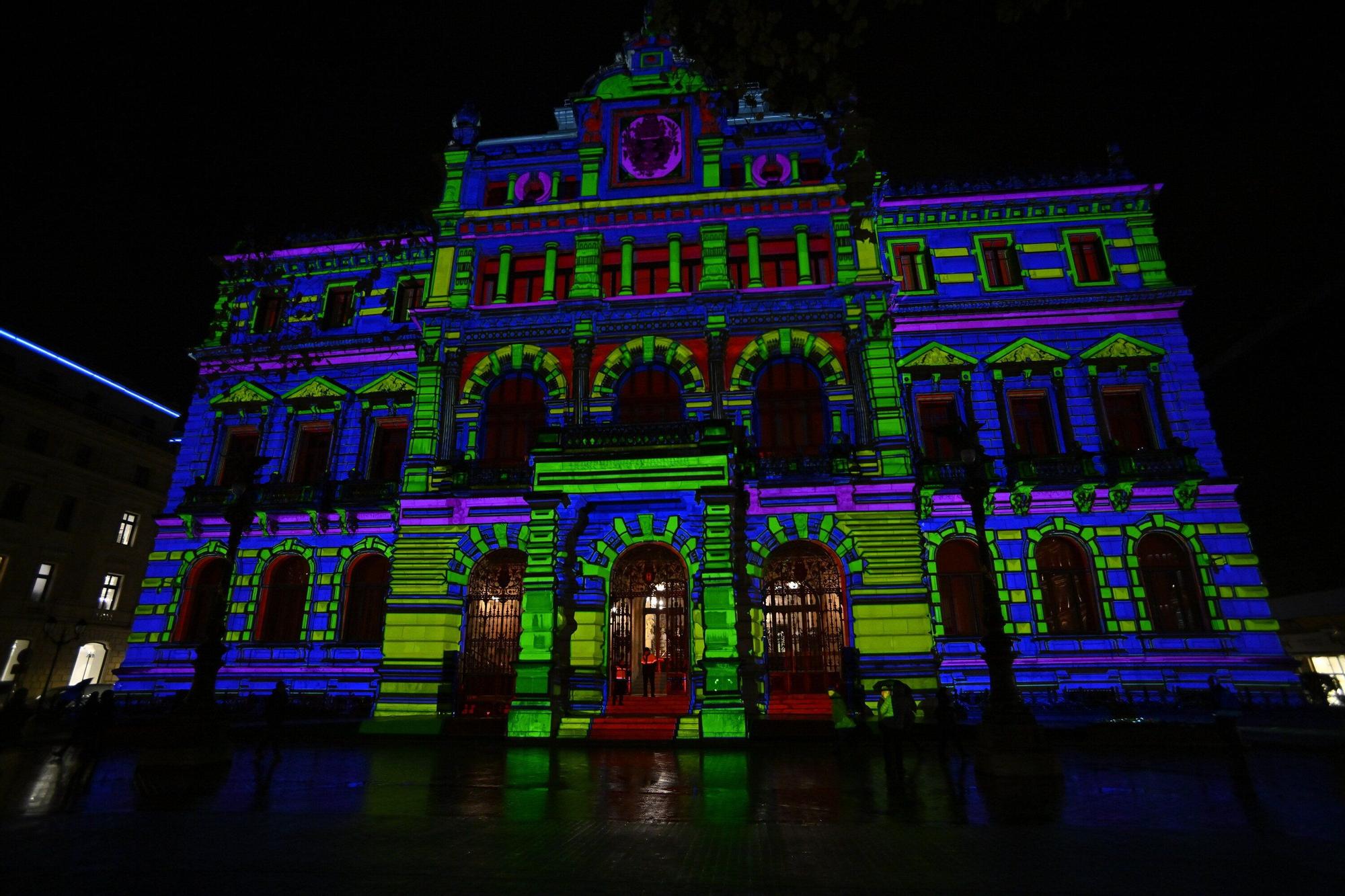 Así se ha iluminado la fachada del Palacio Foral de Bizkaia
