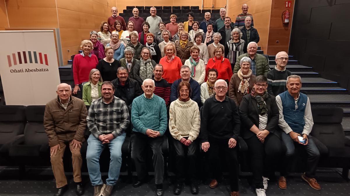 Presentación este martes del 60 aniversario de Oñati abesbatza.