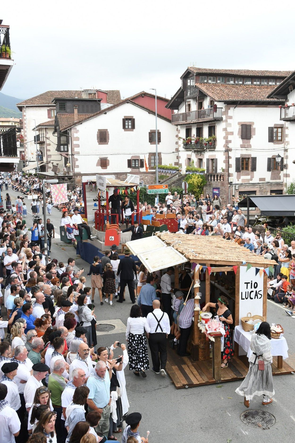 15 pueblos unidos en el Baztandarren Biltzarra