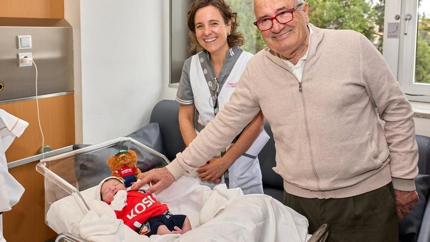 Osasuna impulsa el sentimiento rojillo "desde la cuna"