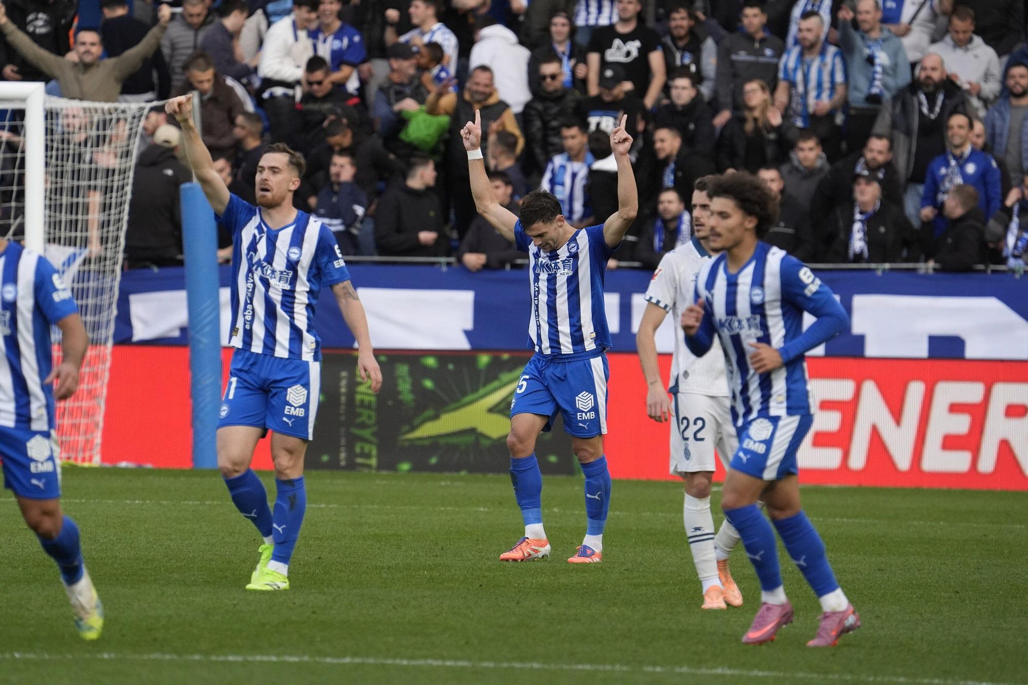 Todas las fotos del Alavés-Espanyol en Mendizorroza