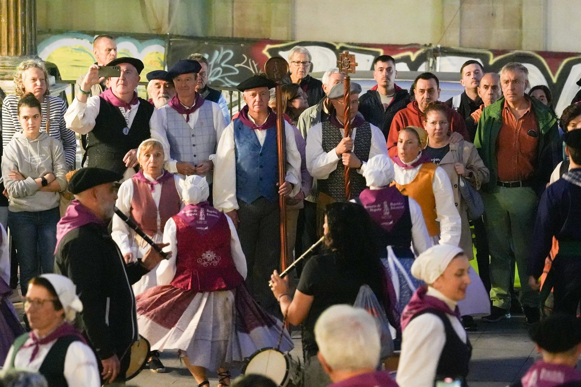 En imágenes: subida en romería a la Amatxu de Begoña
