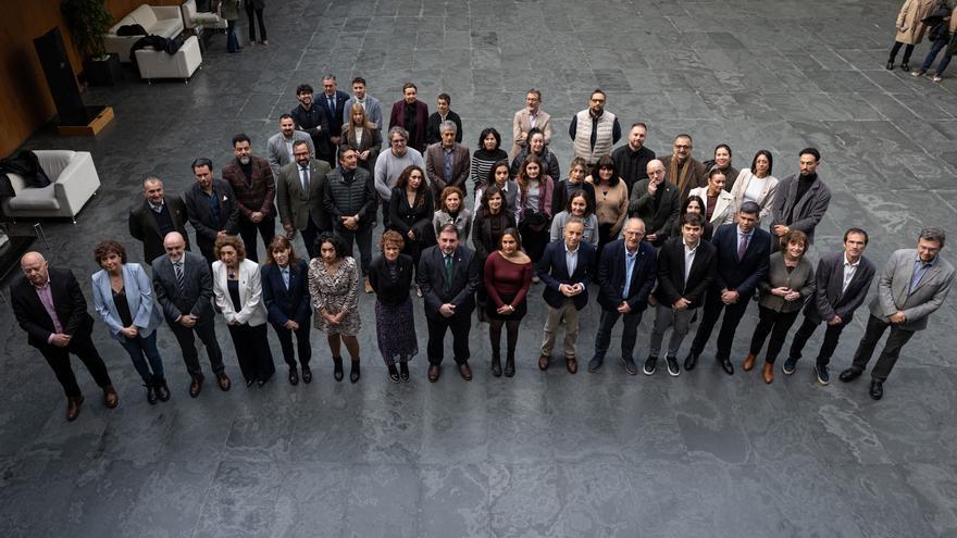 La juventud gitana pide en el Parlamento de Navarra una estrategia de acción política específica