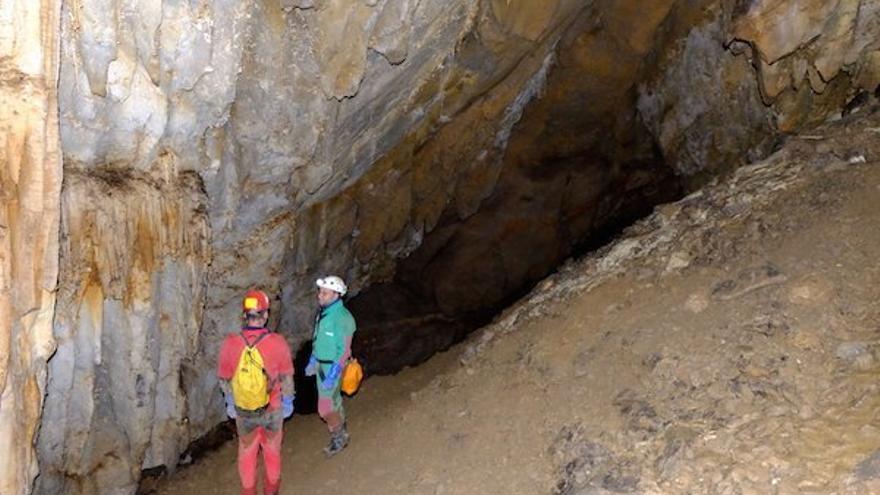 Cueva de Troskaeta