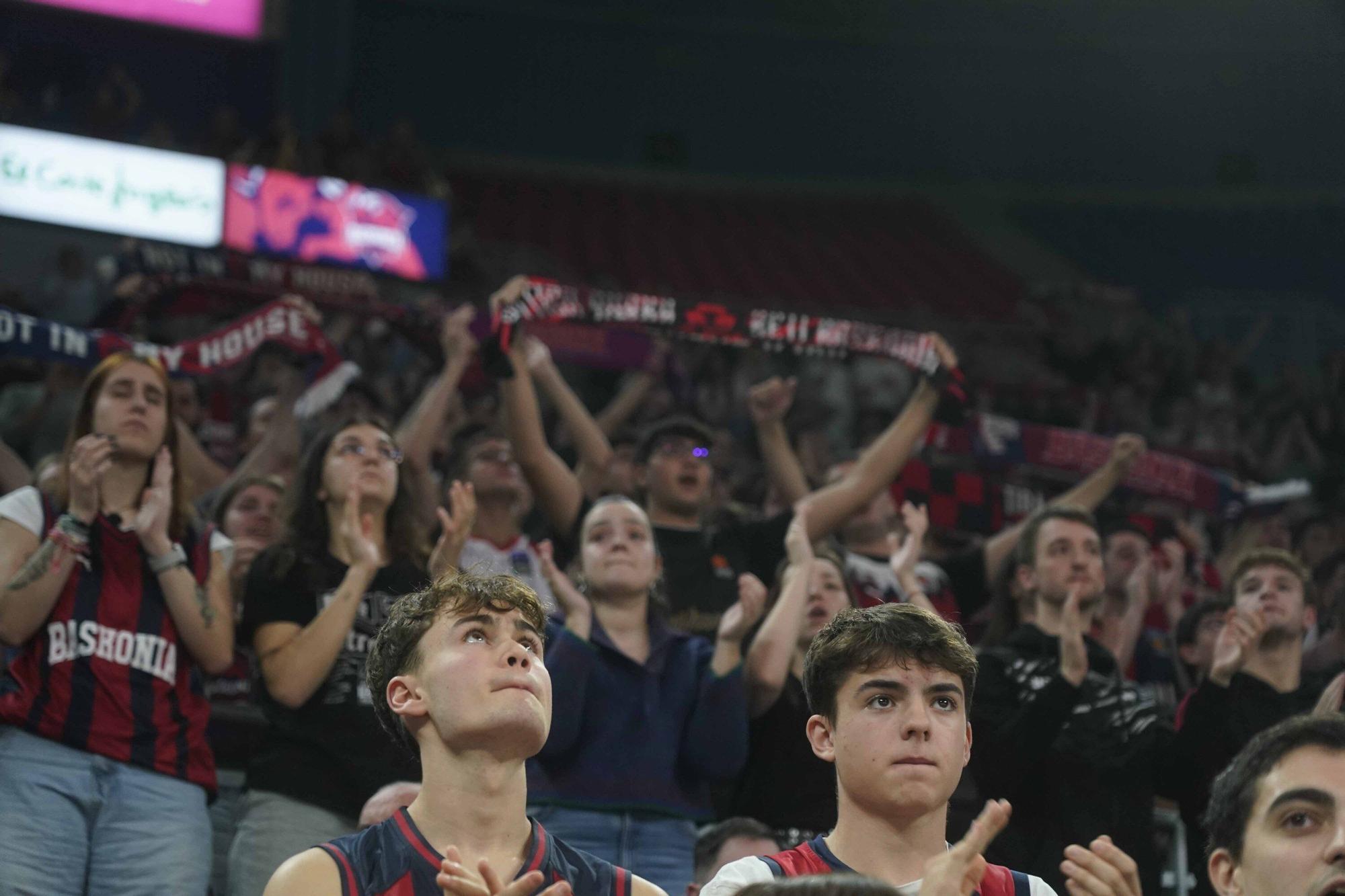 ¡Búscate en las fotos del Baskonia - Valencia!
