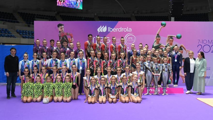 Gran exhibición navarra en gimnasia rítmica