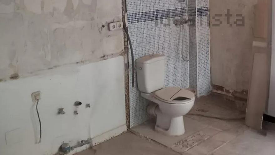 El &quot;magnífico piso&quot; que venden en Madrid y que parece de película de miedo