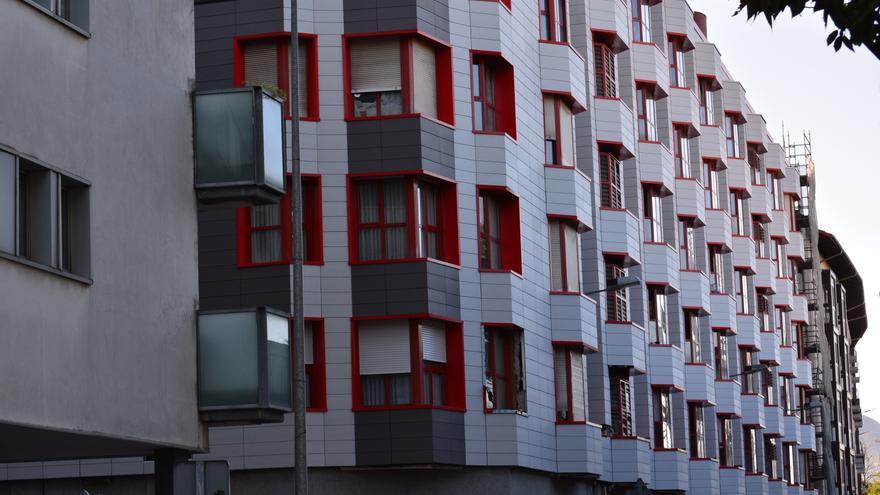 La compraventa de viviendas en Euskadi crece en febrero