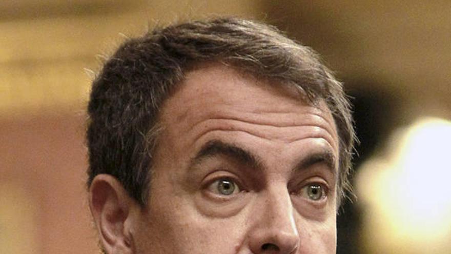 Zapatero apuesta por aumentar el periodo de cálculo de la pensión a los veinte últimos años de la carrera profesional.