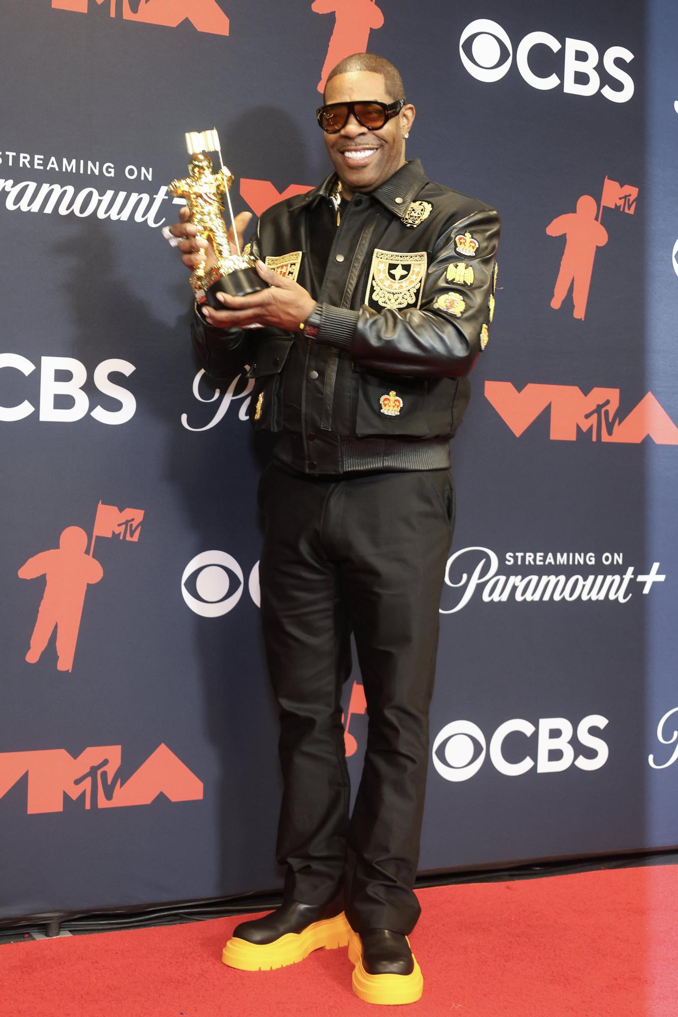 Lady Gaga se corona como artista más premiada y Ricky Martin hace historia en los MTV VMAs 2025 ganando el primer premio Latin Icon