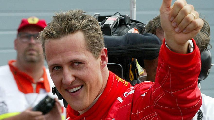 Michael Schumacher regresa a las carreras junto a Mercedes GP