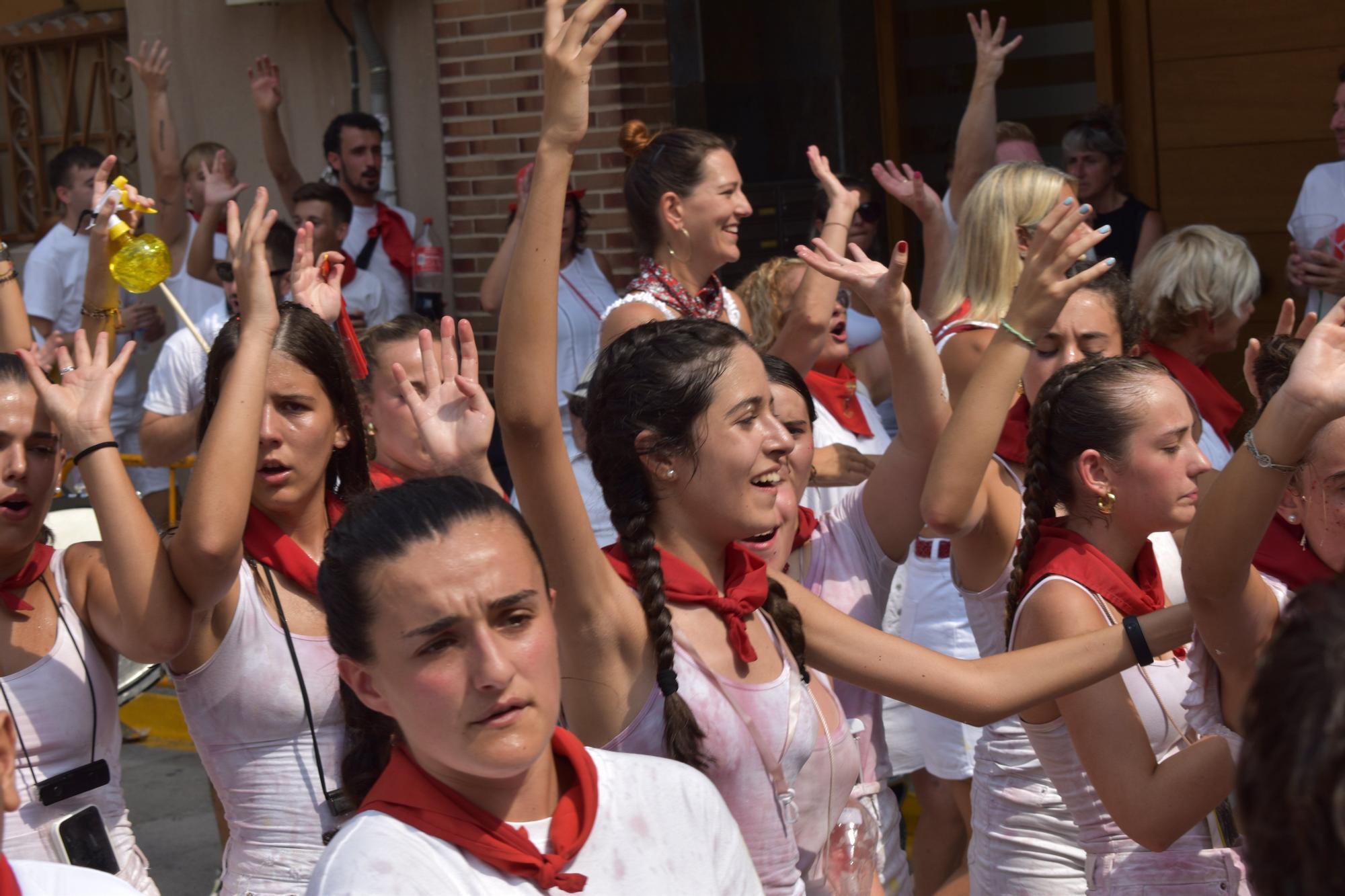 Fotos del chupinazo de las fiestas de Falces 2025