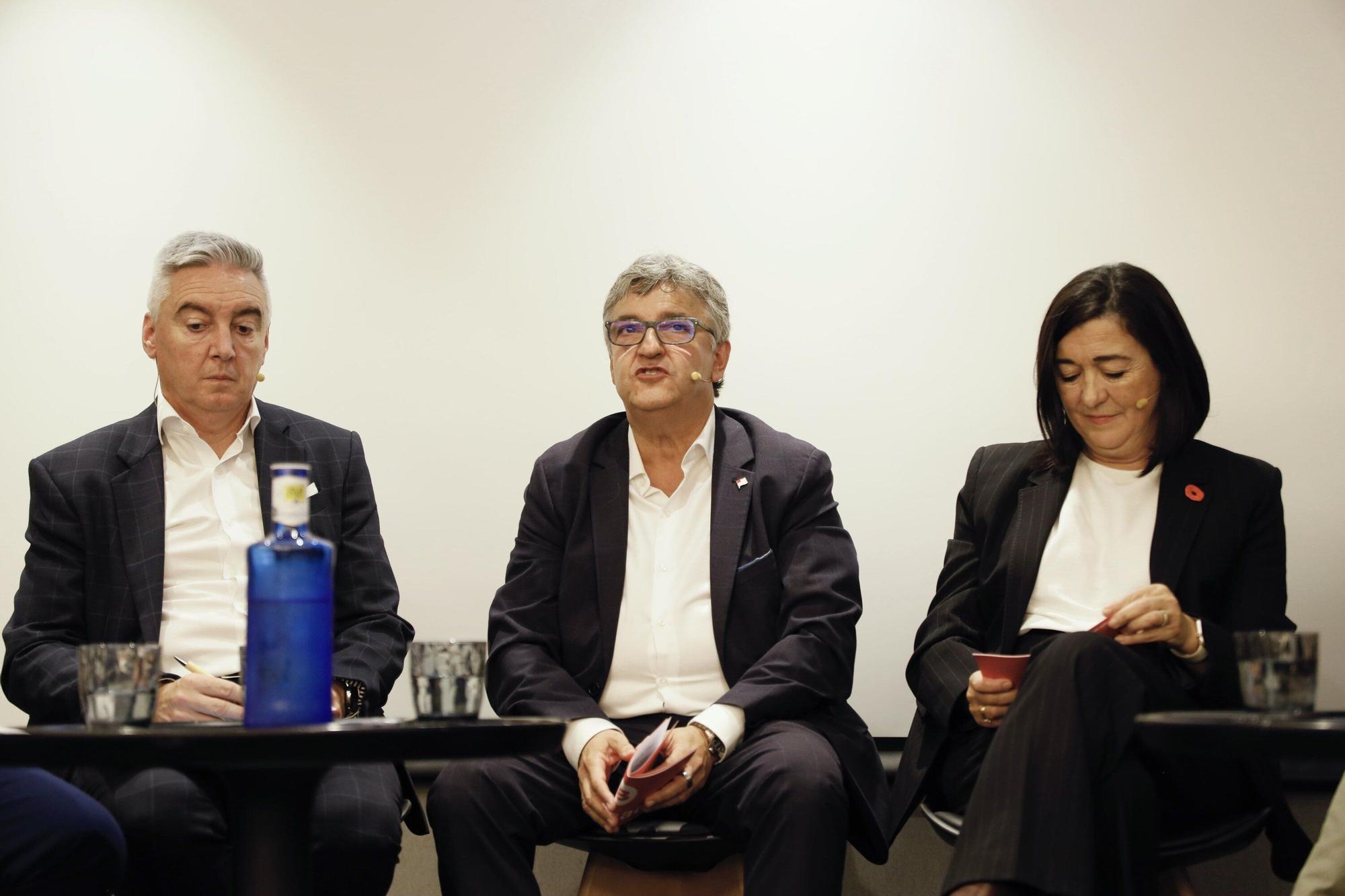Todas las imágenes del "Encuentro Deia: Rehabilitación y vivienda"